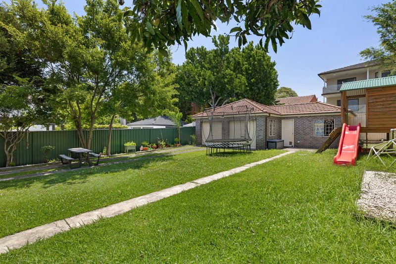 Photo - 5 Mount Street, Strathfield NSW 2135 - Image 12