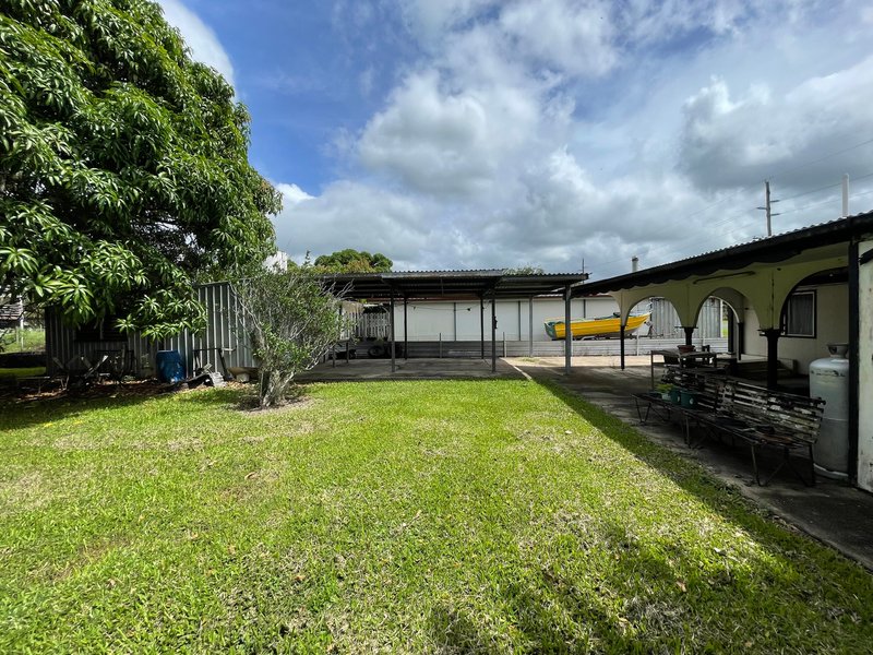 Photo - 5 Mumby Street, Koumala QLD 4738 - Image 7