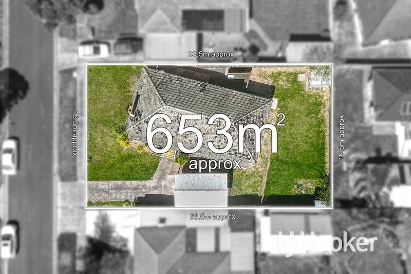 Photo - 5 Munro Close, Hampton Park VIC 3976 - Image 17