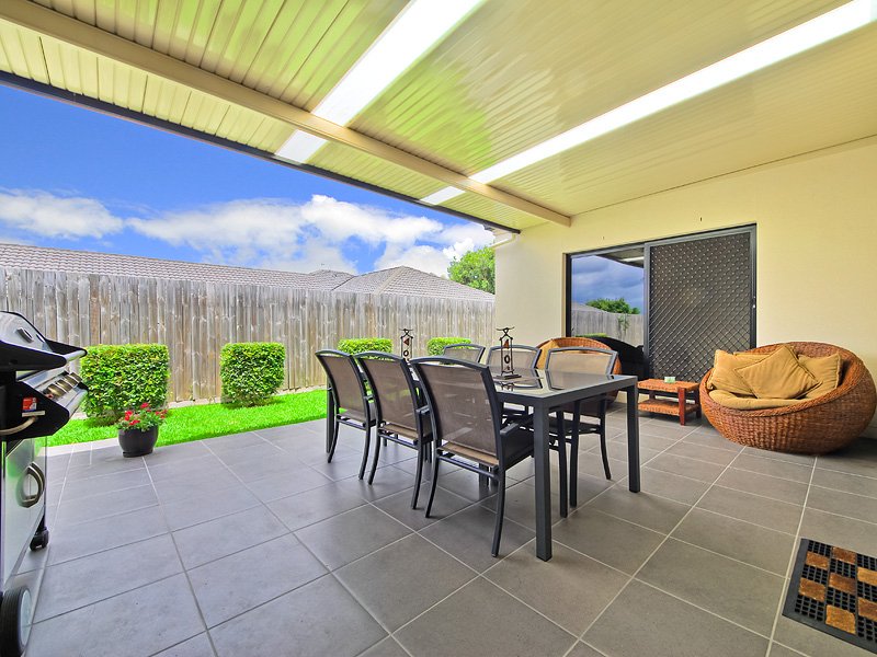 Photo - 5 Murrayfield Place, Merrimac QLD 4226 - Image 7
