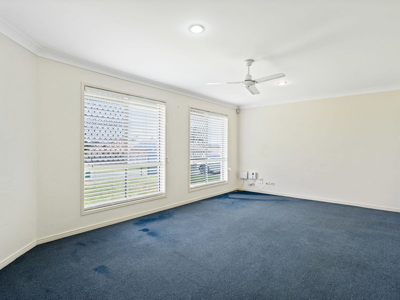 Photo - 5 Myall Court, Redbank Plains QLD 4301 - Image 6