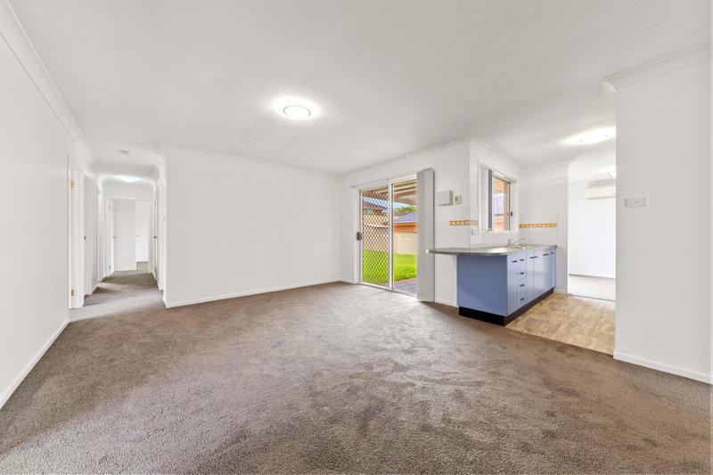 Photo - 5 Myee Place, Blue Haven NSW 2262 - Image 5