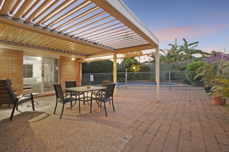 Photo - 5 Myola Court, Carindale QLD 4152 - Image 10