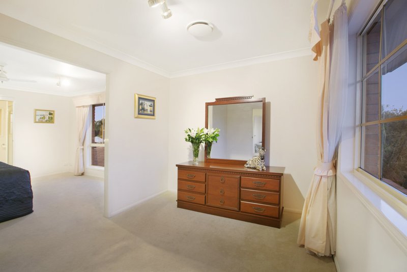 Photo - 5 Myola Court, Carindale QLD 4152 - Image 14