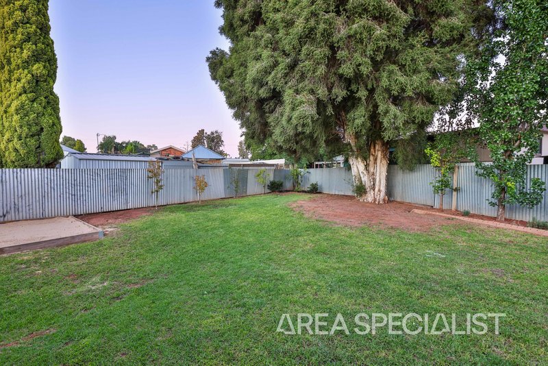 Photo - 5 Myrtle Court, Irymple VIC 3498 - Image 21