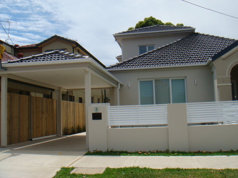 Photo - 5 Nagle Avenue, Maroubra NSW 2035 - Image 6