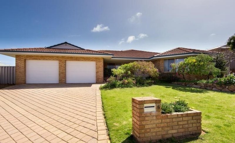 5 Nancy Way, Coogee WA 6166