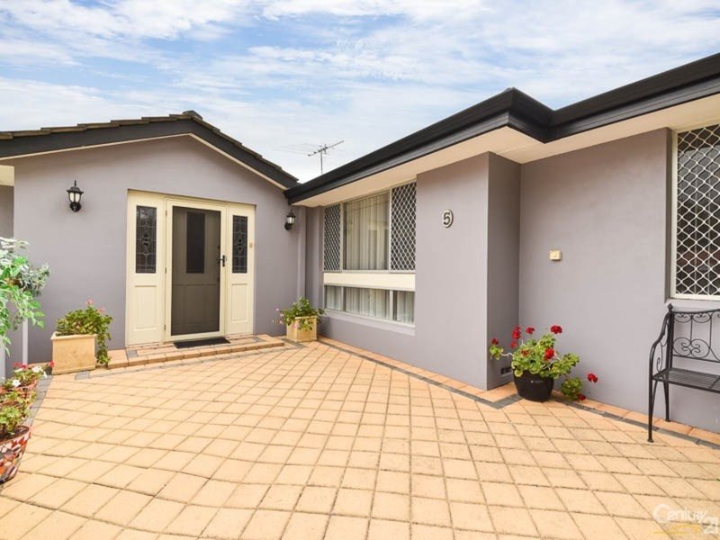 5 Nantellis Road, Martin WA 6110