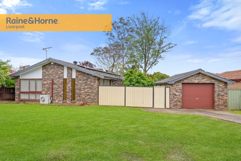 Photo - 5 Napier Avenue, Lurnea NSW 2170 - Image 1