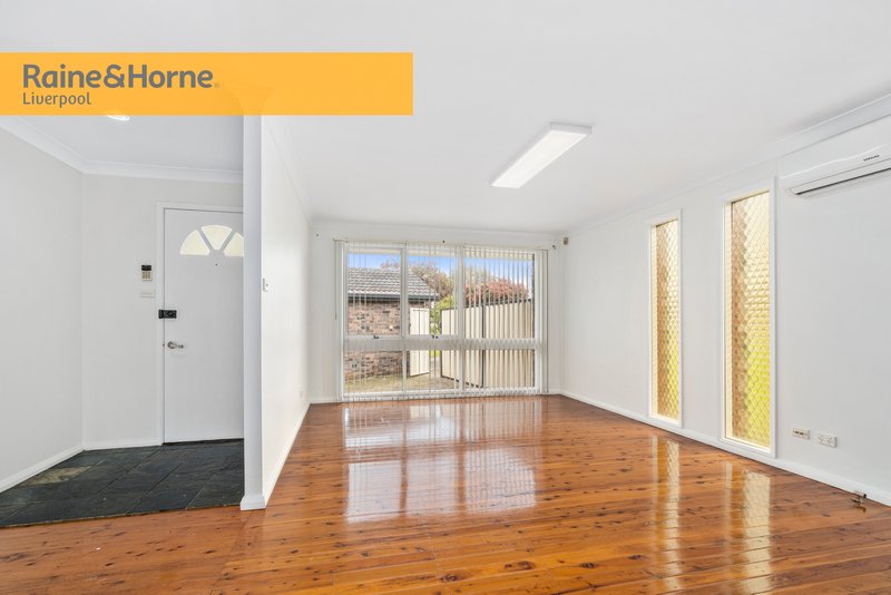 Photo - 5 Napier Avenue, Lurnea NSW 2170 - Image 7