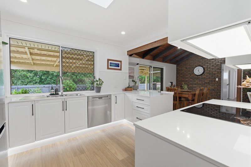 Photo - 5 Nardie Street, Eight Mile Plains QLD 4113 - Image 15