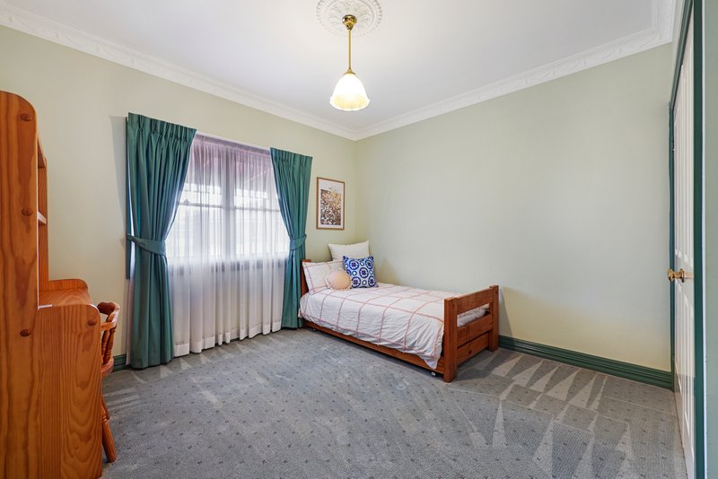 Photo - 5 Nardoo Place, Tamworth NSW 2340 - Image 6