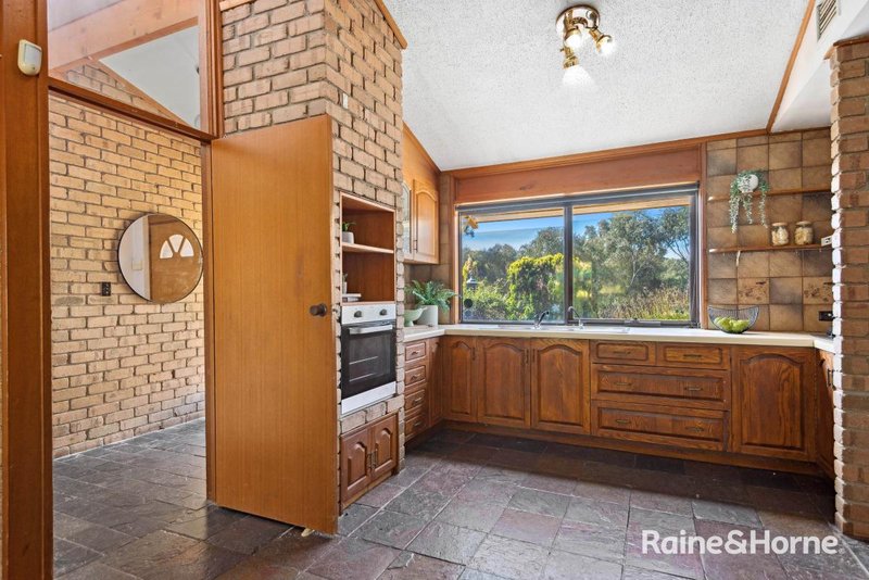 Photo - 5 Narida Street, Hallett Cove SA 5158 - Image 11