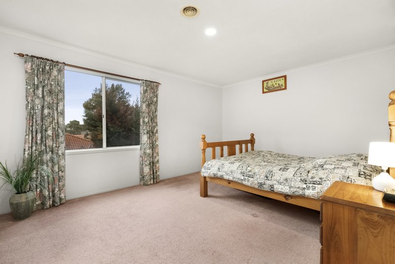 Photo - 5 Narmara Street, Burwood East VIC 3151 - Image 6