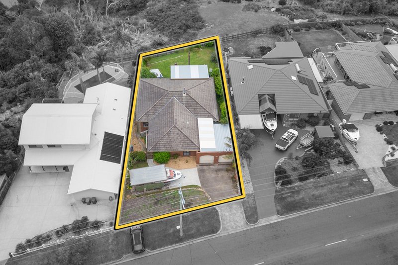 Photo - 5 Nautilus Way, Lakes Entrance VIC 3909 - Image 17