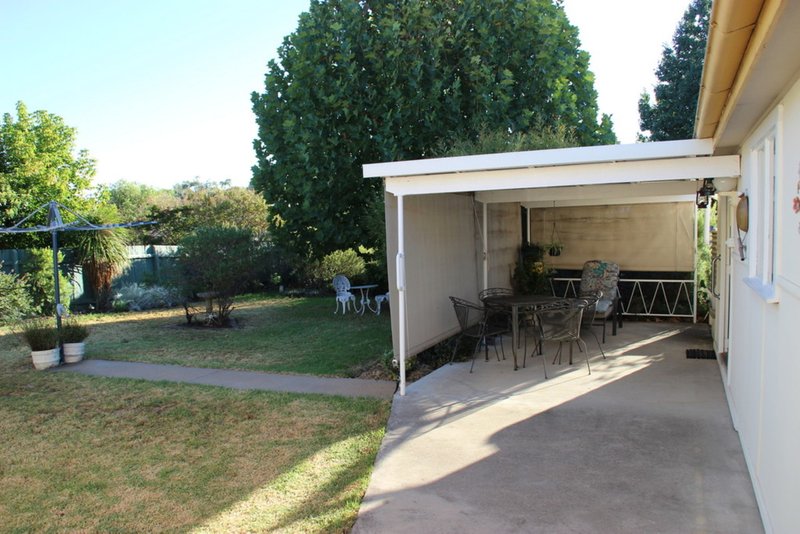 Photo - 5 Neate , Coonabarabran NSW 2357 - Image 3