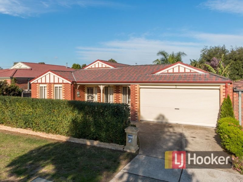 5 Nerrena Rise, Cranbourne West VIC 3977