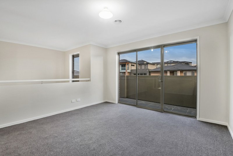 Photo - 5 Nethercote Street, Craigieburn VIC 3064 - Image 12