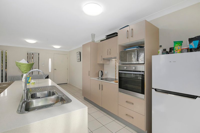 Photo - 5 Newhaven Street, Alexandra Hills QLD 4161 - Image 12