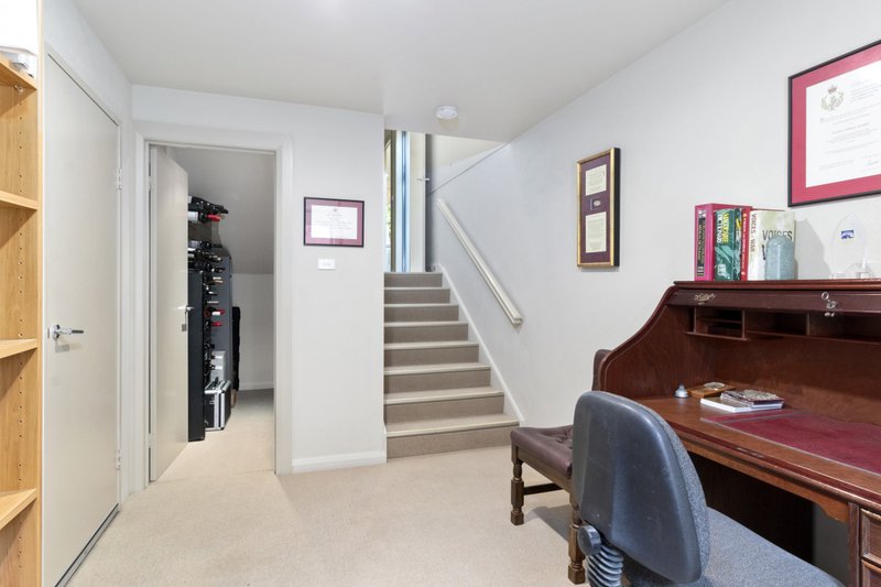 Photo - 5 Newman Street, Yarralumla ACT 2600 - Image 23