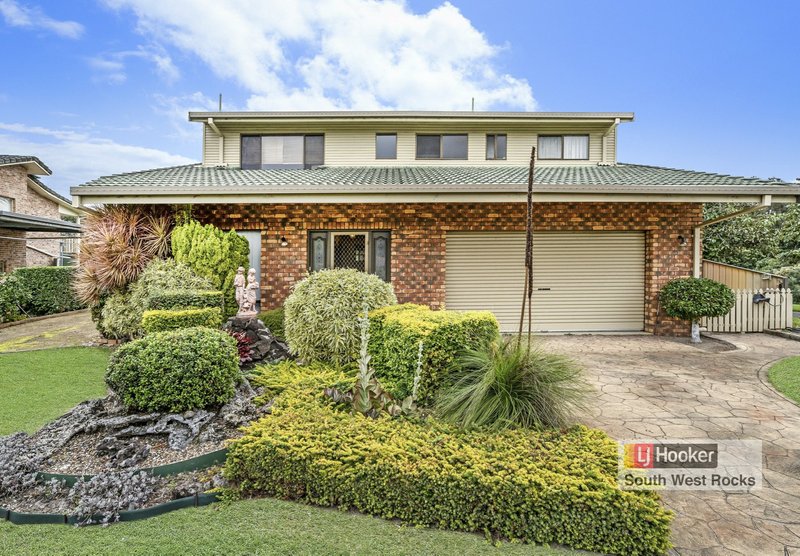 5 Newton Close, South West Rocks NSW 2431