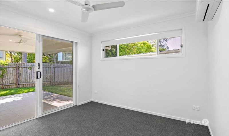 Photo - 5 Nichols Road, Kippa-Ring QLD 4021 - Image 8