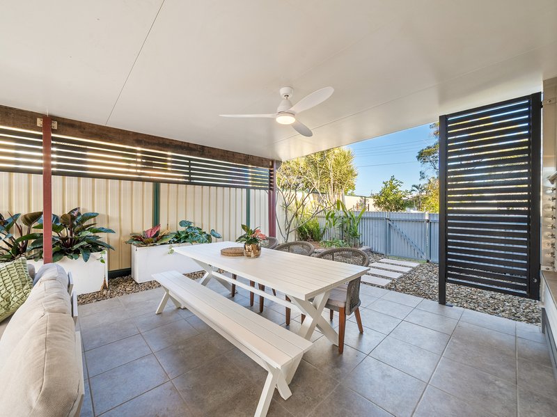 Photo - 5 Nicholson Court, Kippa-Ring QLD 4021 - Image 9