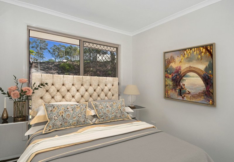 Photo - 5 Nicolis Court, Beenleigh QLD 4207 - Image 5