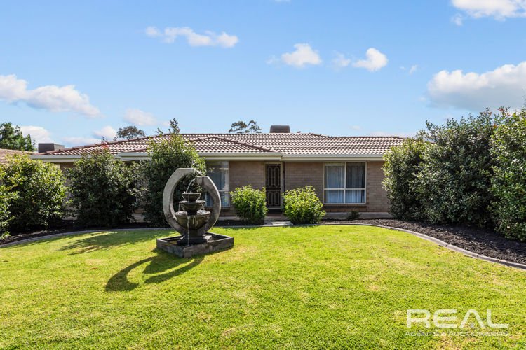 5 Nilpena Court, Craigmore SA 5114