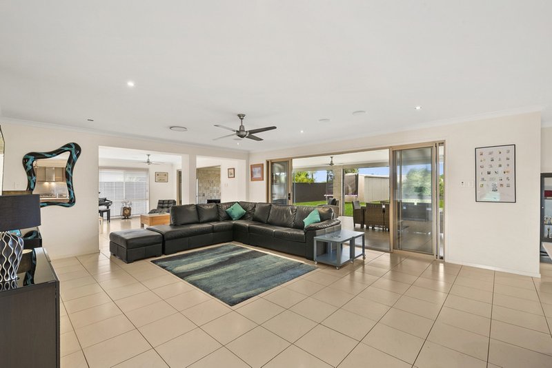 Photo - 5 Ningaui Crescent, North Lakes QLD 4509 - Image 6