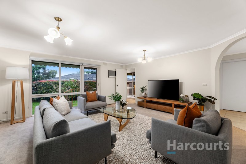 Photo - 5 Nizam Court, Wantirna VIC 3152 - Image 6