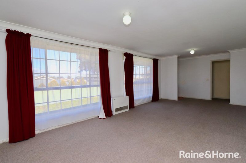 Photo - 5 Noble Place, Kelso NSW 2795 - Image 9