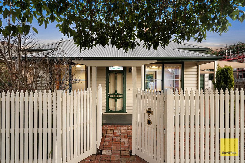 5 Noble Street, Newtown VIC 3220