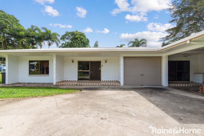 Photo - 5 Noli Close, Mossman QLD 4873 - Image 2