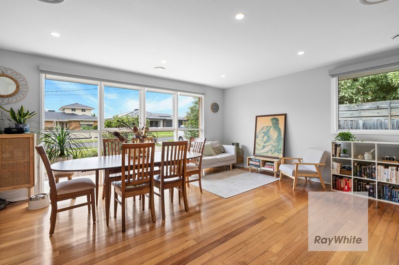 Photo - 5 Noorong Avenue, Bundoora VIC 3083 - Image 6