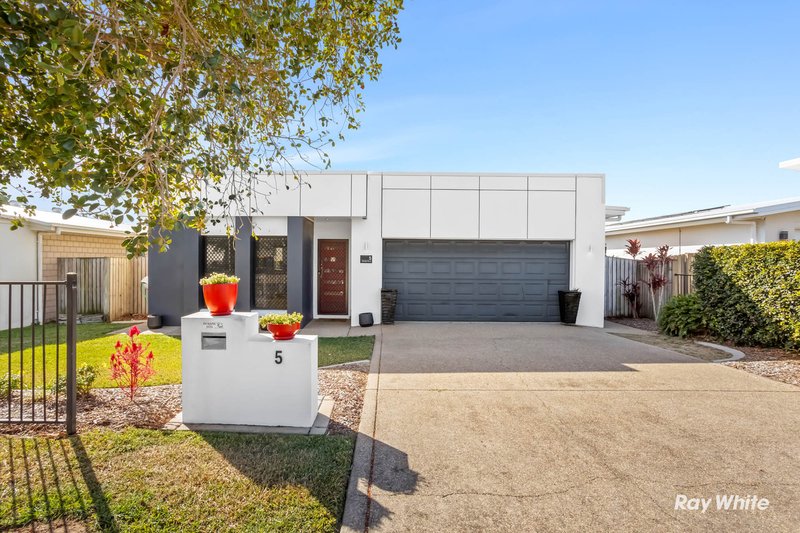 Photo - 5 Norfolk Drive, Hidden Valley QLD 4703 - Image 2
