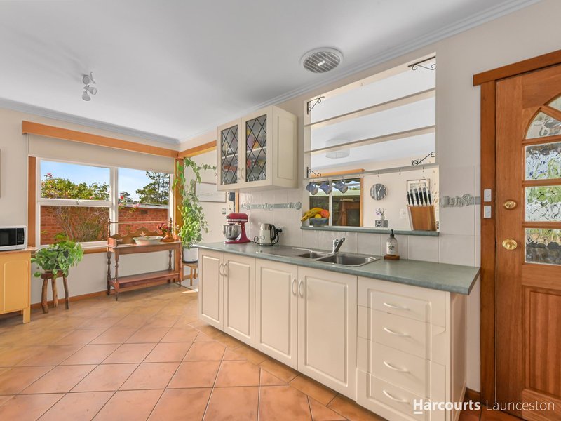 Photo - 5 Norfolk Street, St Leonards TAS 7250 - Image 4