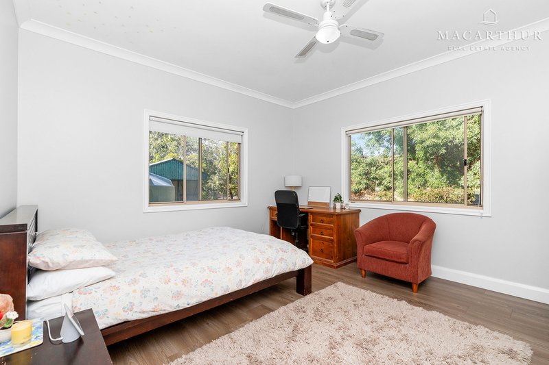 Photo - 5 Norman Duck Avenue, San Isidore NSW 2650 - Image 27