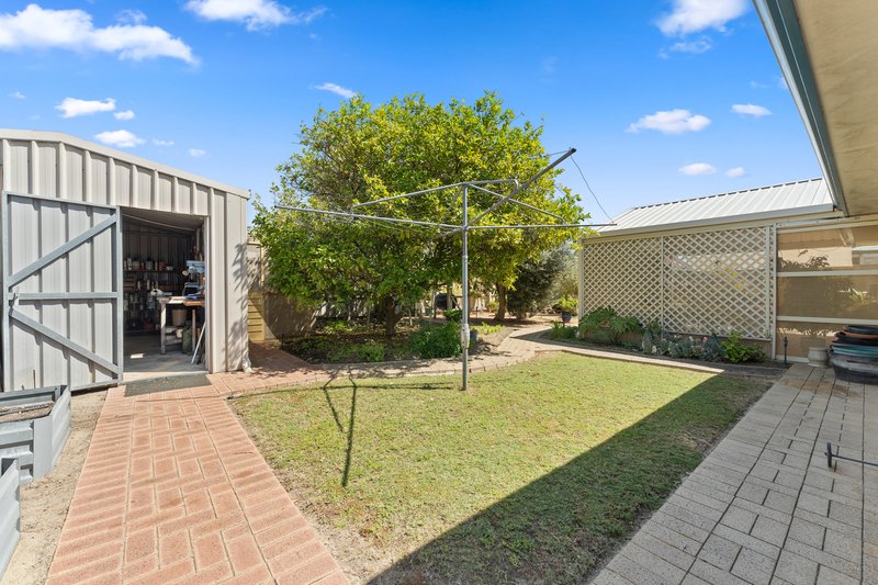 Photo - 5 Norris Ave , Rockingham WA 6168 - Image 4