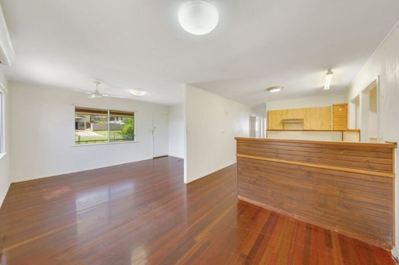 Photo - 5 Norris Street, West Gladstone QLD 4680 - Image 5