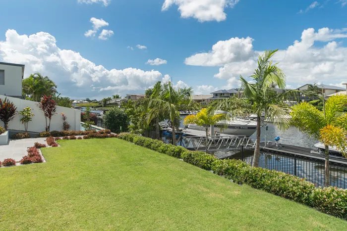 Photo - 5 North Bank Court, Helensvale QLD 4212 - Image 22