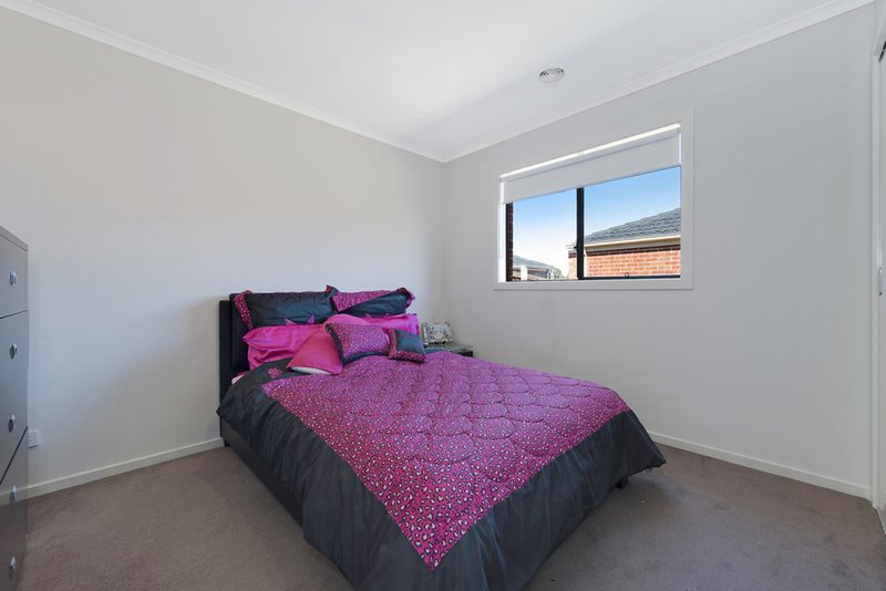 Photo - 5 Northside Drive, Epping VIC 3076 - Image 7