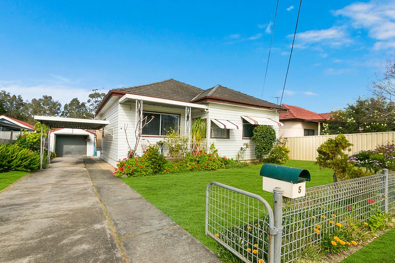 5 Nowra Street, Merrylands NSW 2160