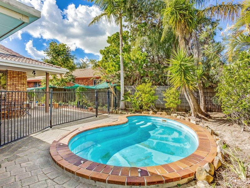 Photo - 5 Oakleigh Circuit, Robina QLD 4226 - Image 12