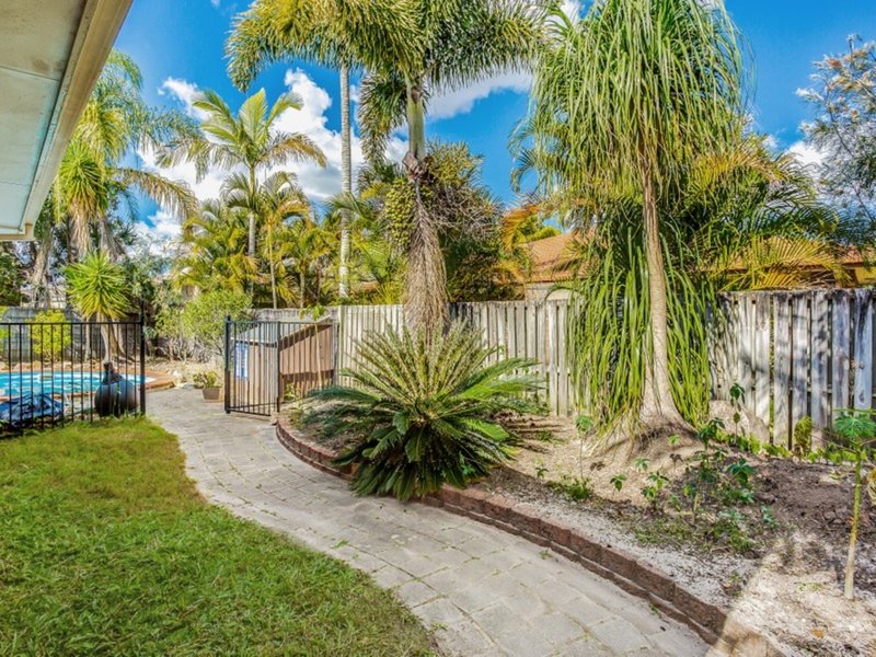 Photo - 5 Oakleigh Circuit, Robina QLD 4226 - Image 13