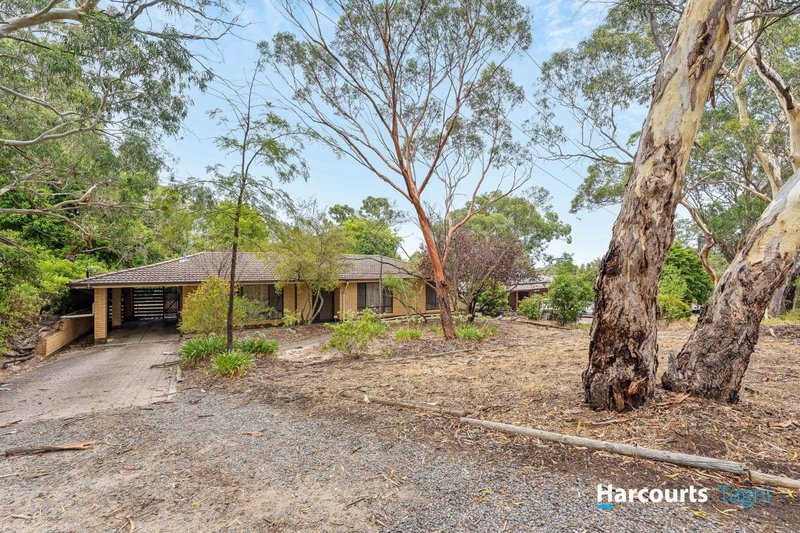 Photo - 5 Oakridge Close, Aberfoyle Park SA 5159 - Image 2