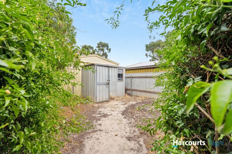 Photo - 5 Oakridge Close, Aberfoyle Park SA 5159 - Image 15