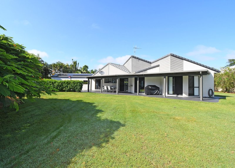 Photo - 5 Ocean Park Drive, Dundowran Beach QLD 4655 - Image 22