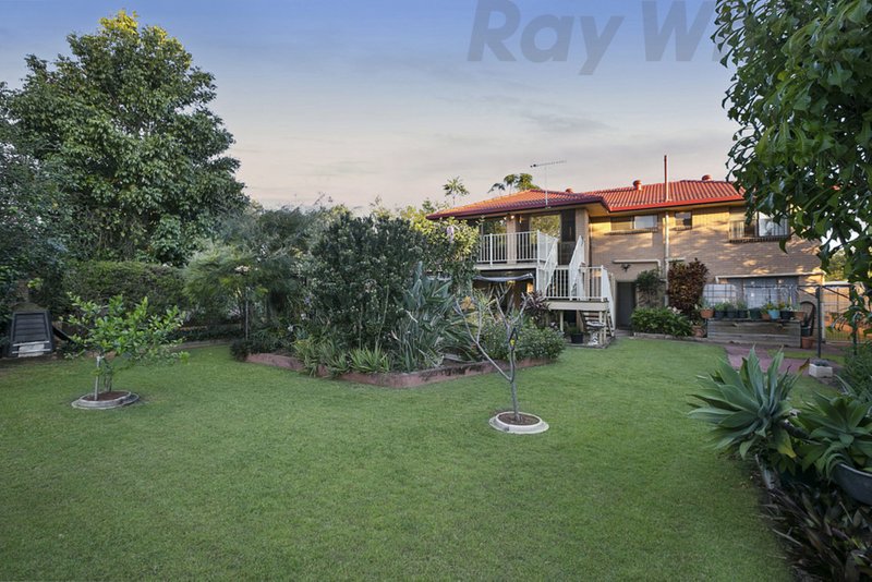 Photo - 5 Oceanic Street, Wellington Point QLD 4160 - Image 4