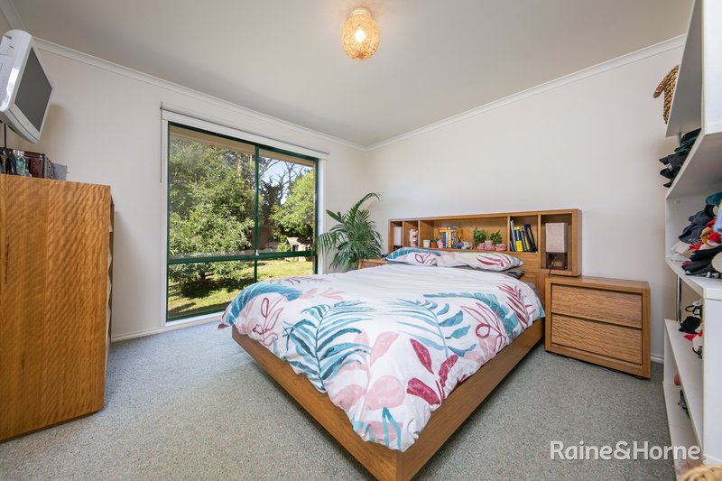 Photo - 5 Officer Court, Sunbury VIC 3429 - Image 5